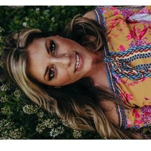 Meet your Posher, Tina